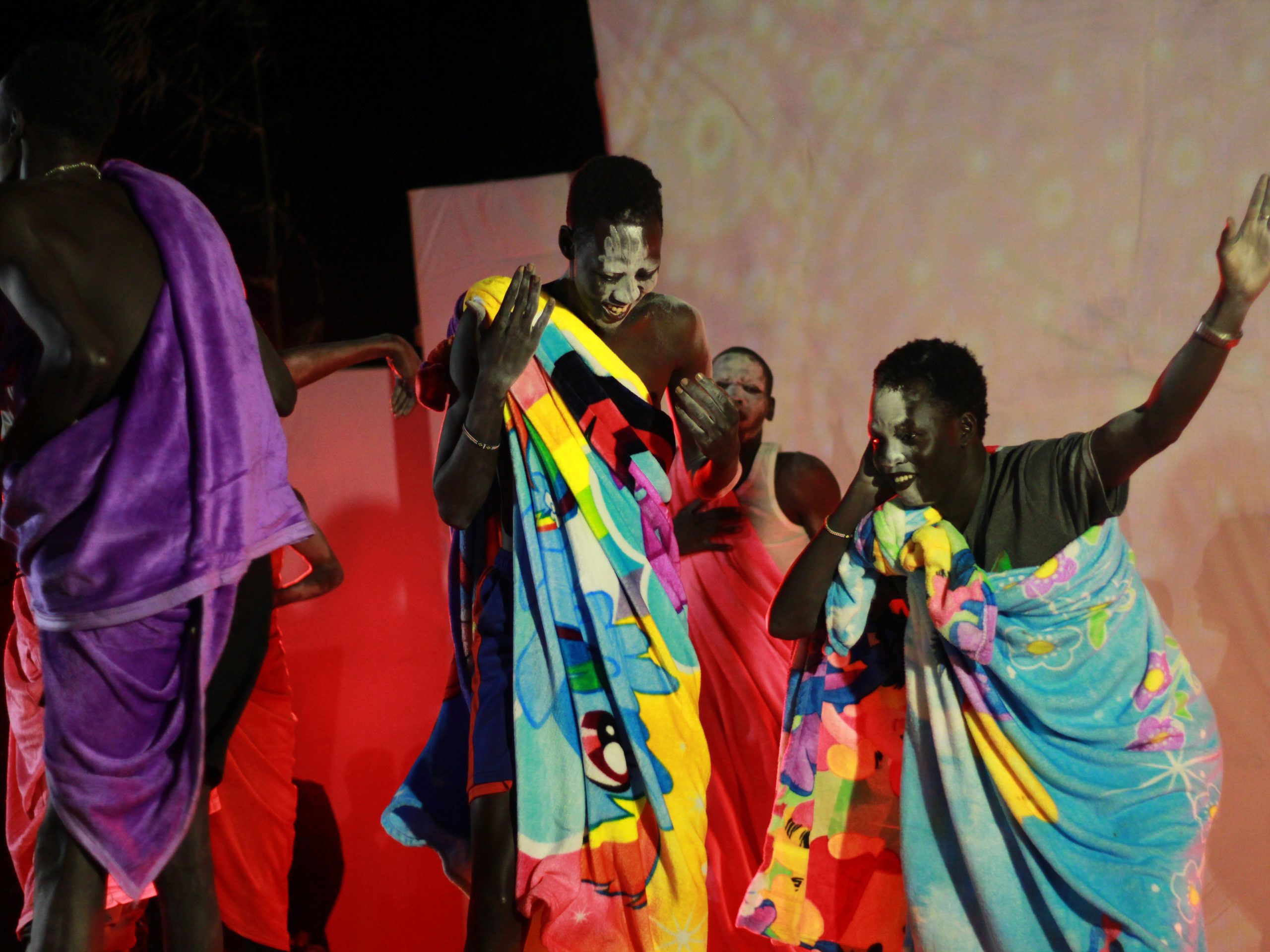Tari Tradisional Sudanese Festival Budaya